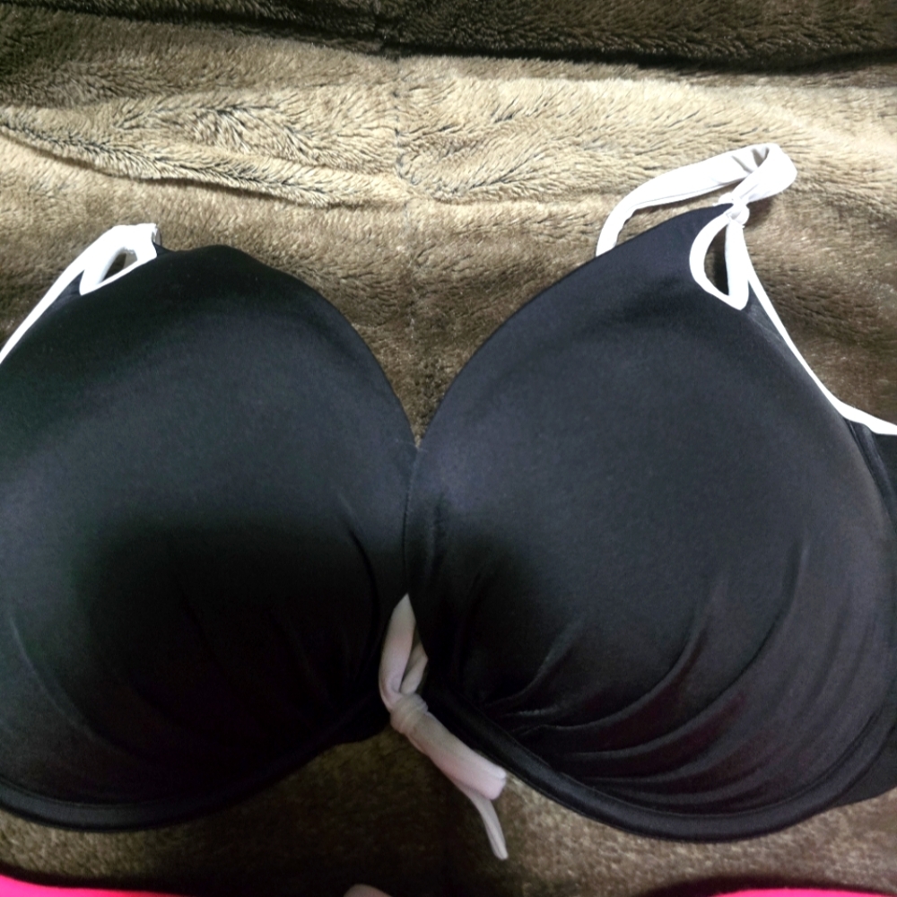 Victoria's Secret Black and White Bikini Top 36DD